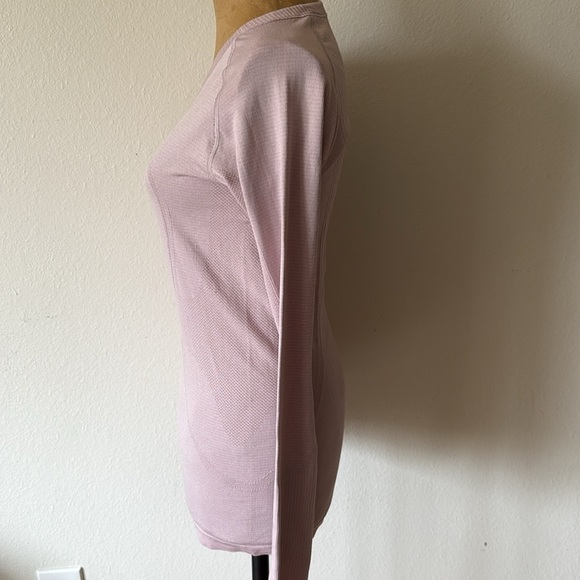 Lululemon sz 6 light pink swiftly tech Women's Long Sleeve Top thumb holes VGUC - Picture 3 of 5